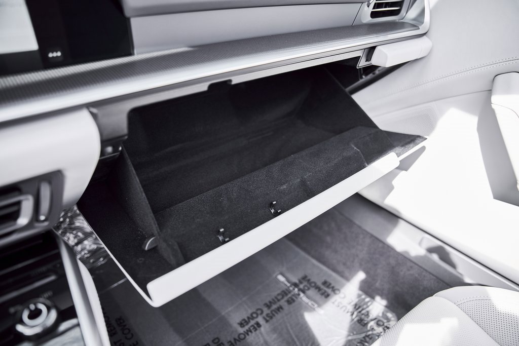 Used 2025 Porsche 911 Turbo S image 79