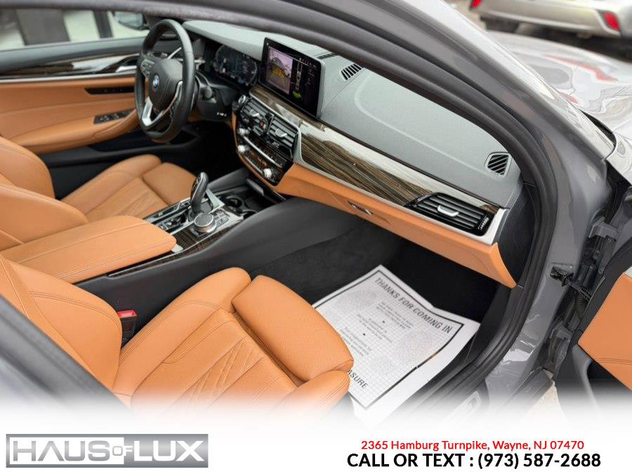 Used 2022 BMW 530i xDrive w/ Premium Package AWD/4WD image 21