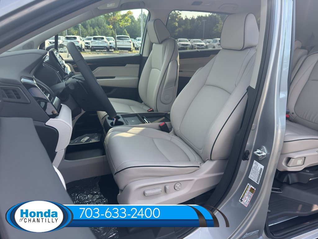 New 2026 Honda Odyssey Touring image 26