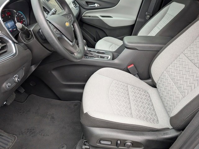 Used 2023 Chevrolet Equinox LT w/ Driver Convenience Package image 26