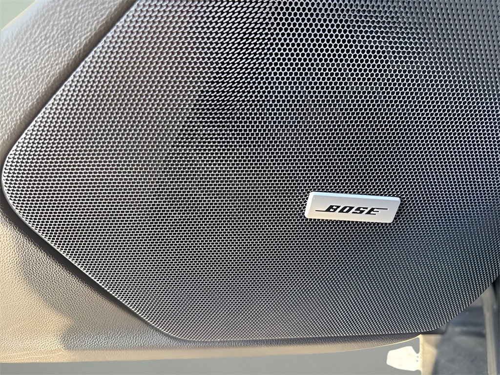 Used 2025 Cadillac XT5 Premium Luxury image 22