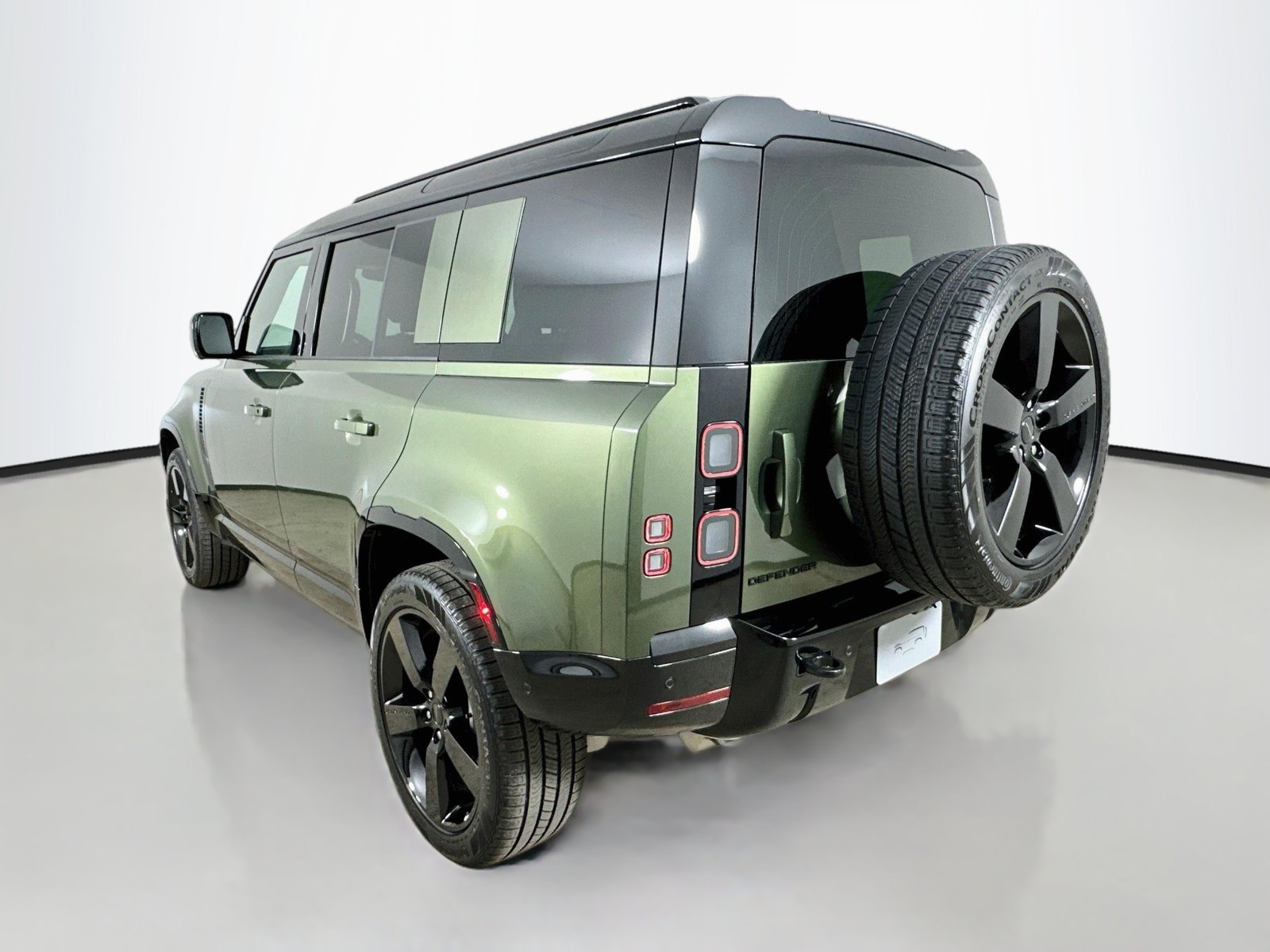 New 2026 Land Rover Defender 110 X-Dynamic SE AWD/4WD image 7