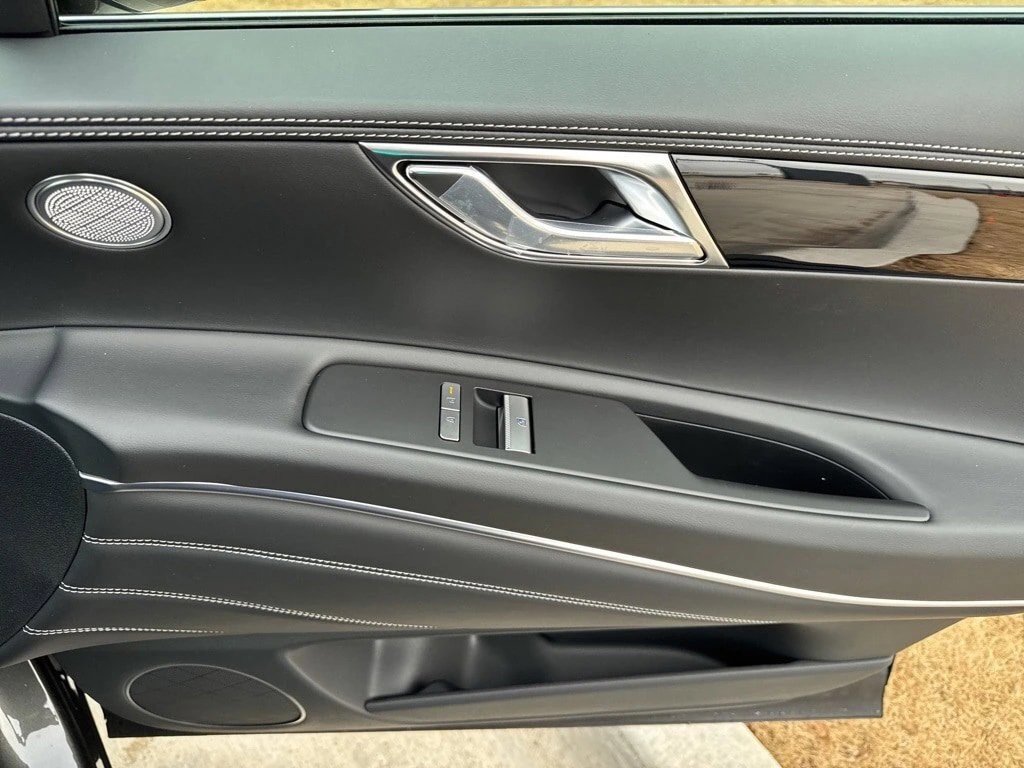 New 2026 Genesis GV80 2.5T Prestige image 10