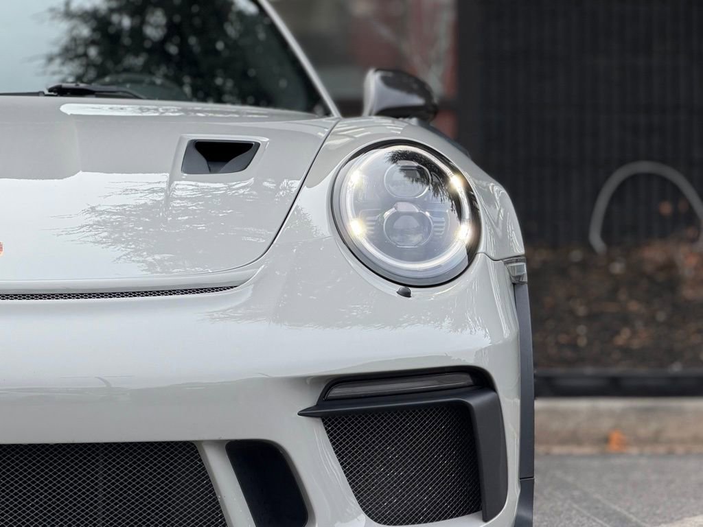 Used 2019 Porsche 911 GT3 RS image 5