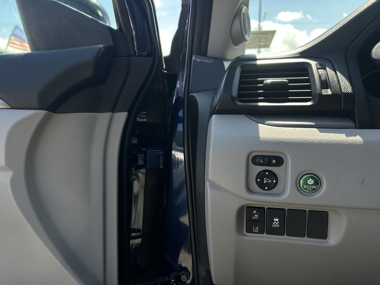 Used 2019 Honda Pilot LX image 17