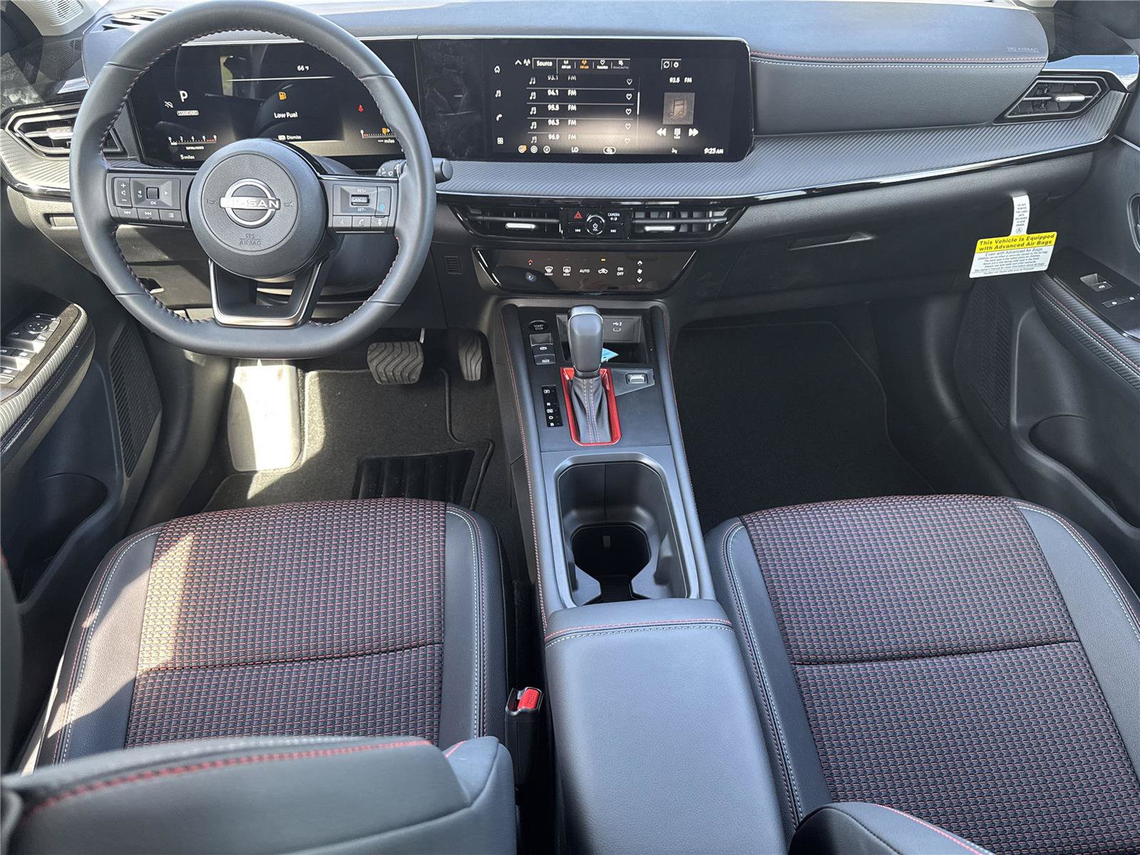 New 2026 Nissan Kicks SR FWD image 13