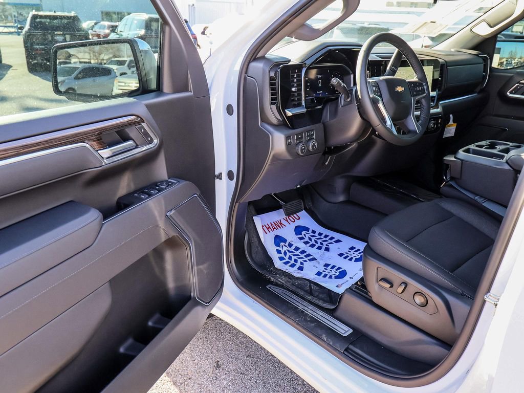 New 2026 Chevrolet Silverado 1500 LT w/ All Star Edition Plus image 25