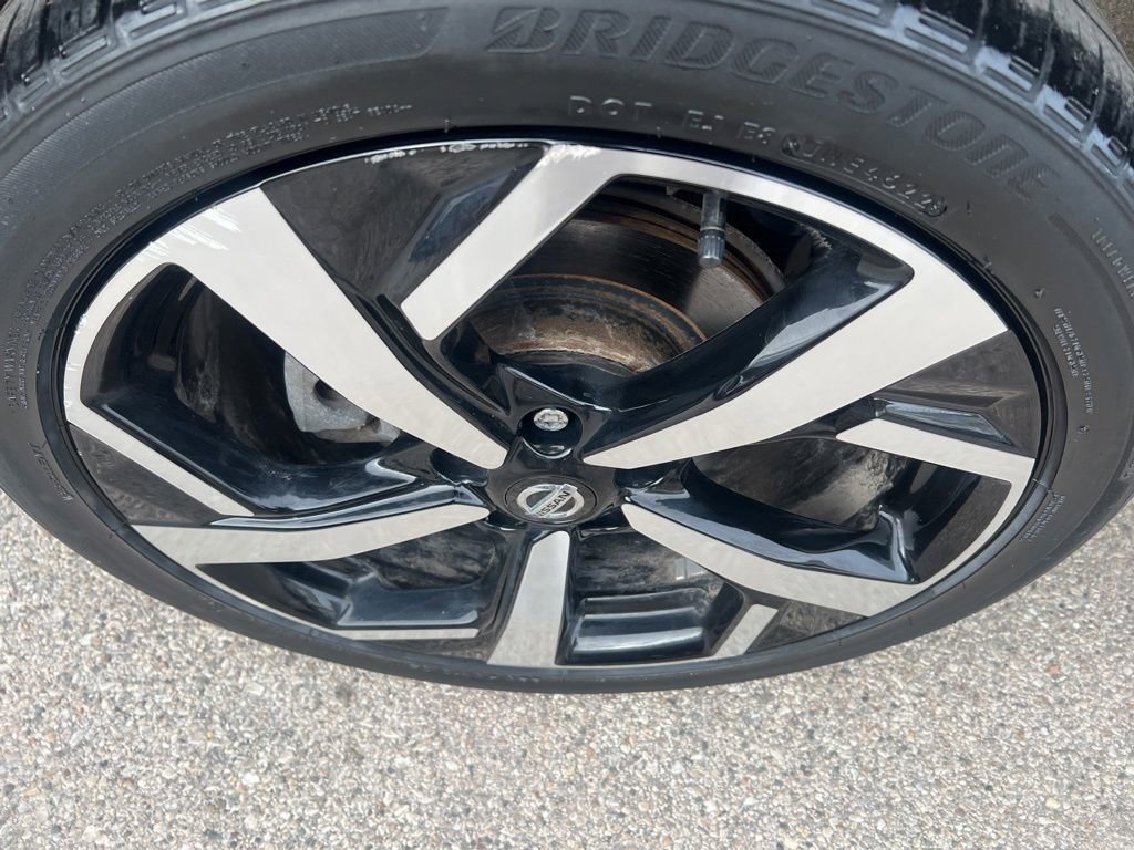 Certified 2022 Nissan Rogue Sport SL image 42