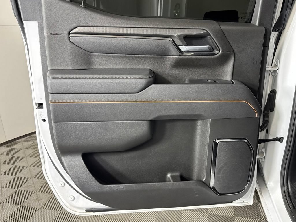 Certified 2025 GMC Sierra 1500 AT4 AWD/4WD image 33