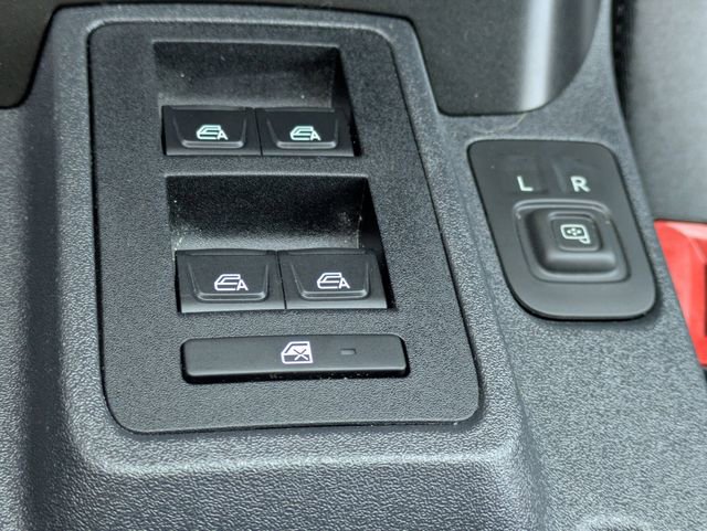 Used 2023 Ford Bronco Black Diamond image 18