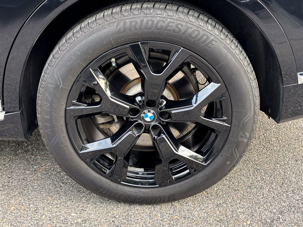 Used 2020 BMW X7 xDrive40i w/ Premium Package AWD/4WD image 51
