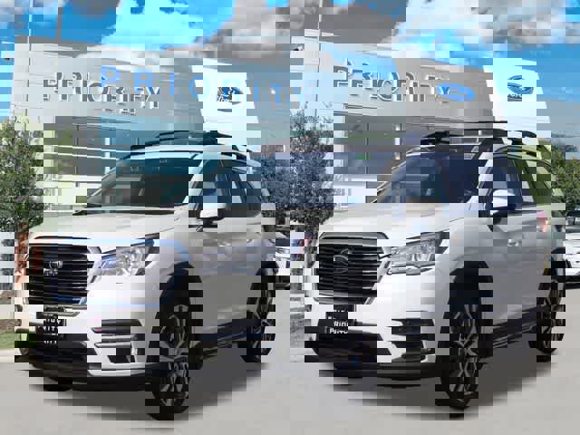 Used 2022 Subaru Ascent Limited w/ Technology Package image 1