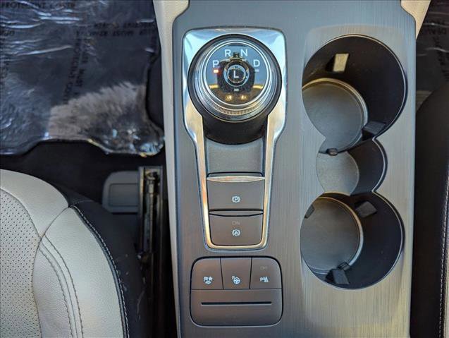 Used 2020 Ford Escape Titanium w/ Titanium Premium Package 2.0 image 12