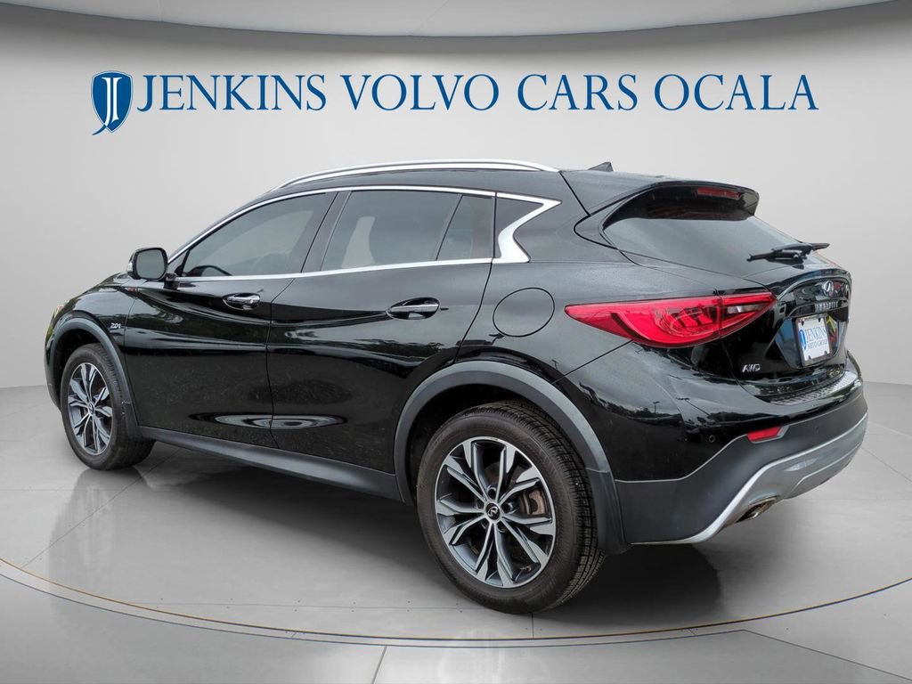 Used 2019 INFINITI QX30 AWD w/ Navigation Package image 5