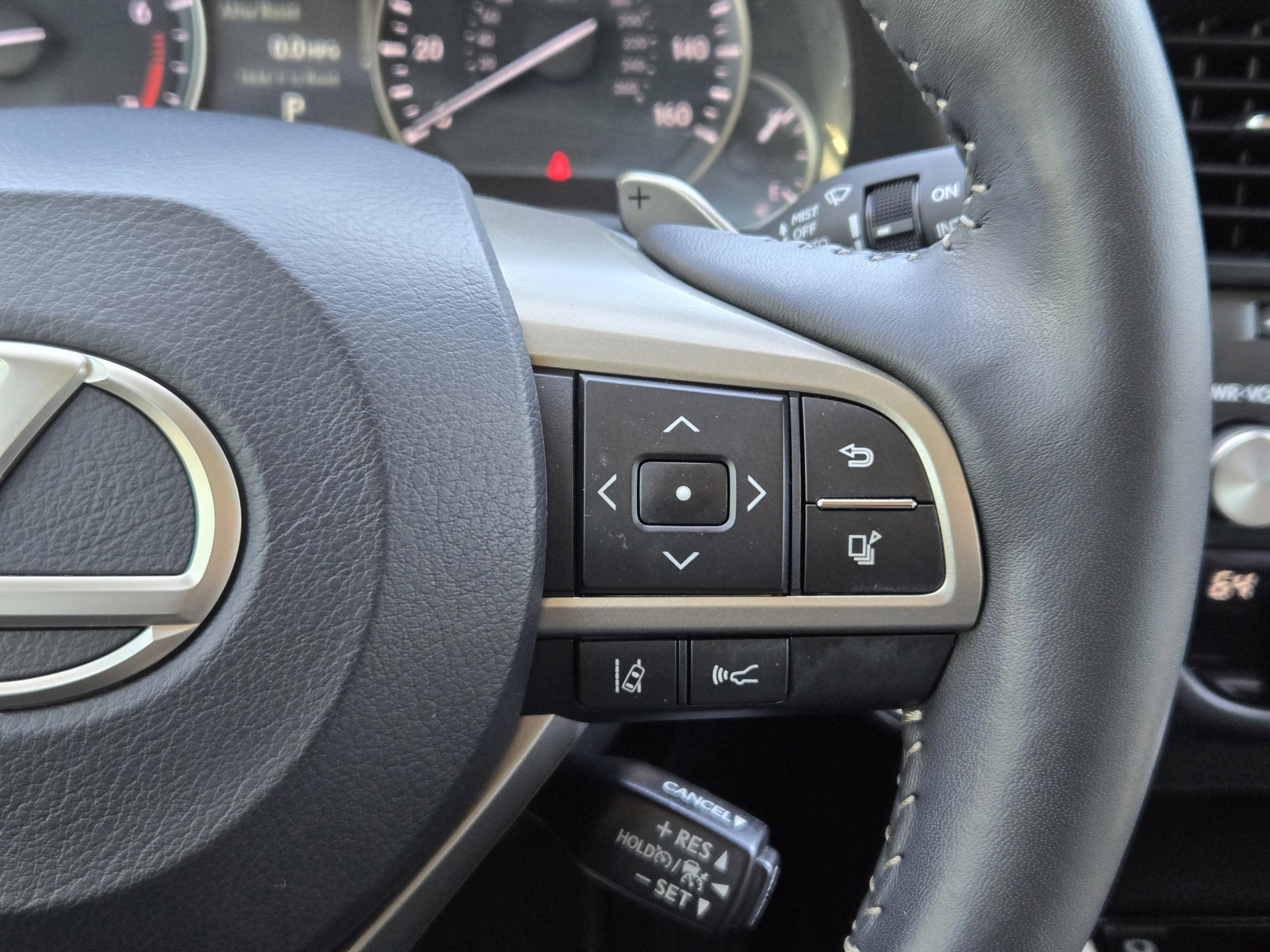 Used 2020 Lexus RX 350 Premium w/ Premium Package image 25