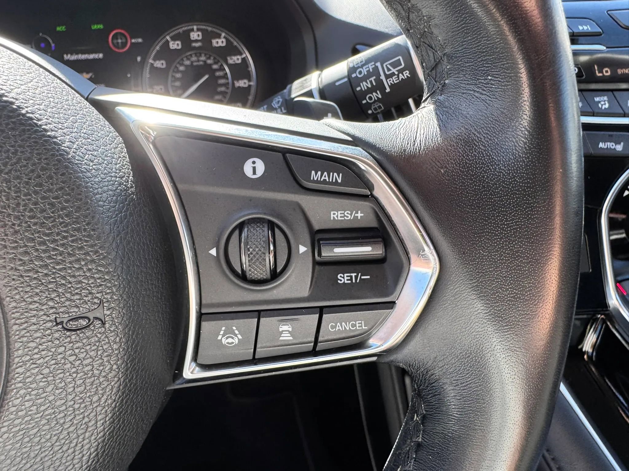 Used 2020 Acura RDX FWD image 15