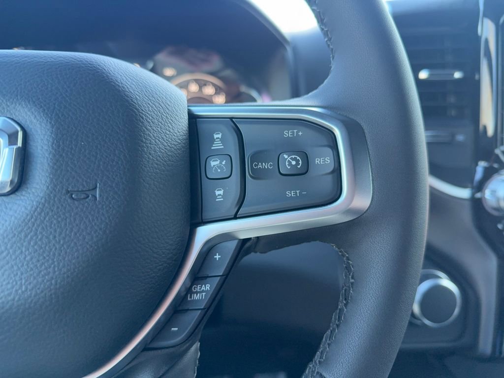 New 2026 RAM 1500 Big Horn AWD/4WD image 18