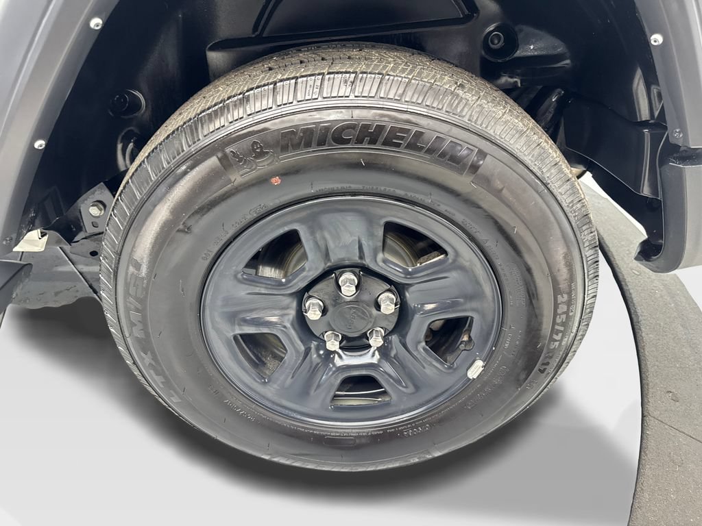 Used 2022 Jeep Wrangler Sport AWD/4WD image 78