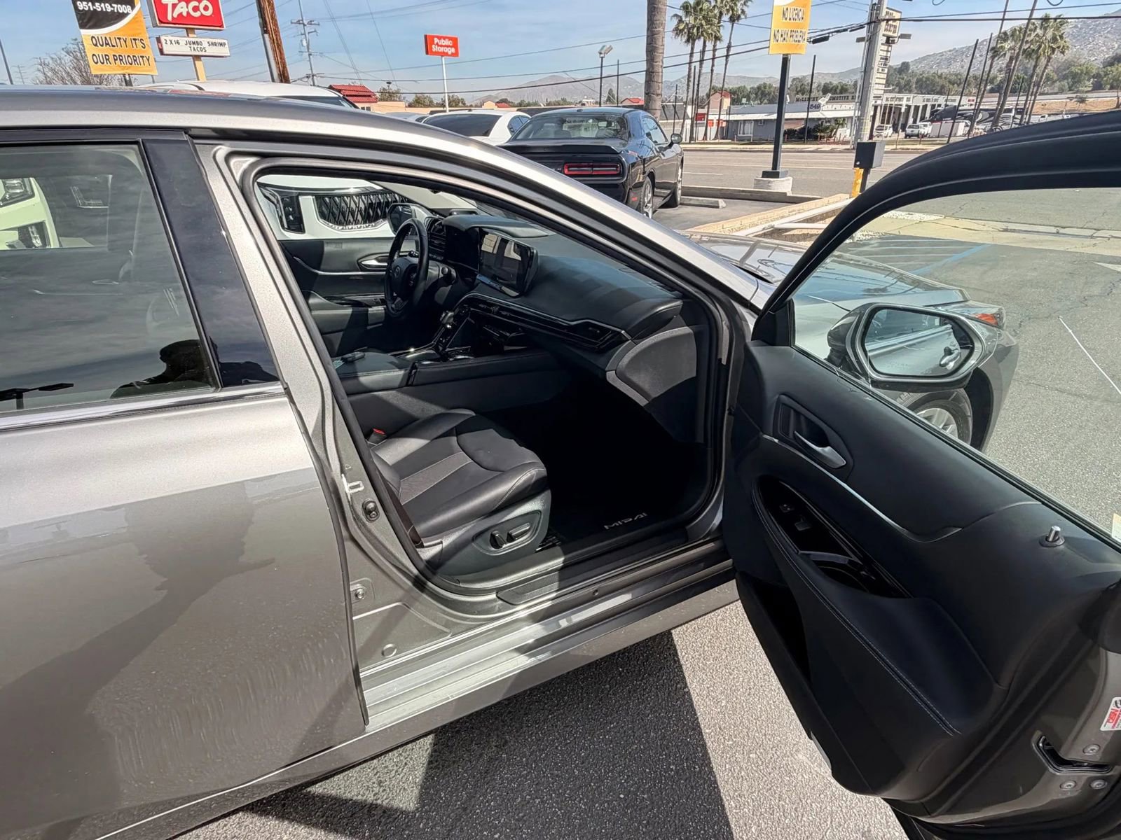 Used 2023 Toyota Mirai w/ Advanced Technology Package RWD image 11