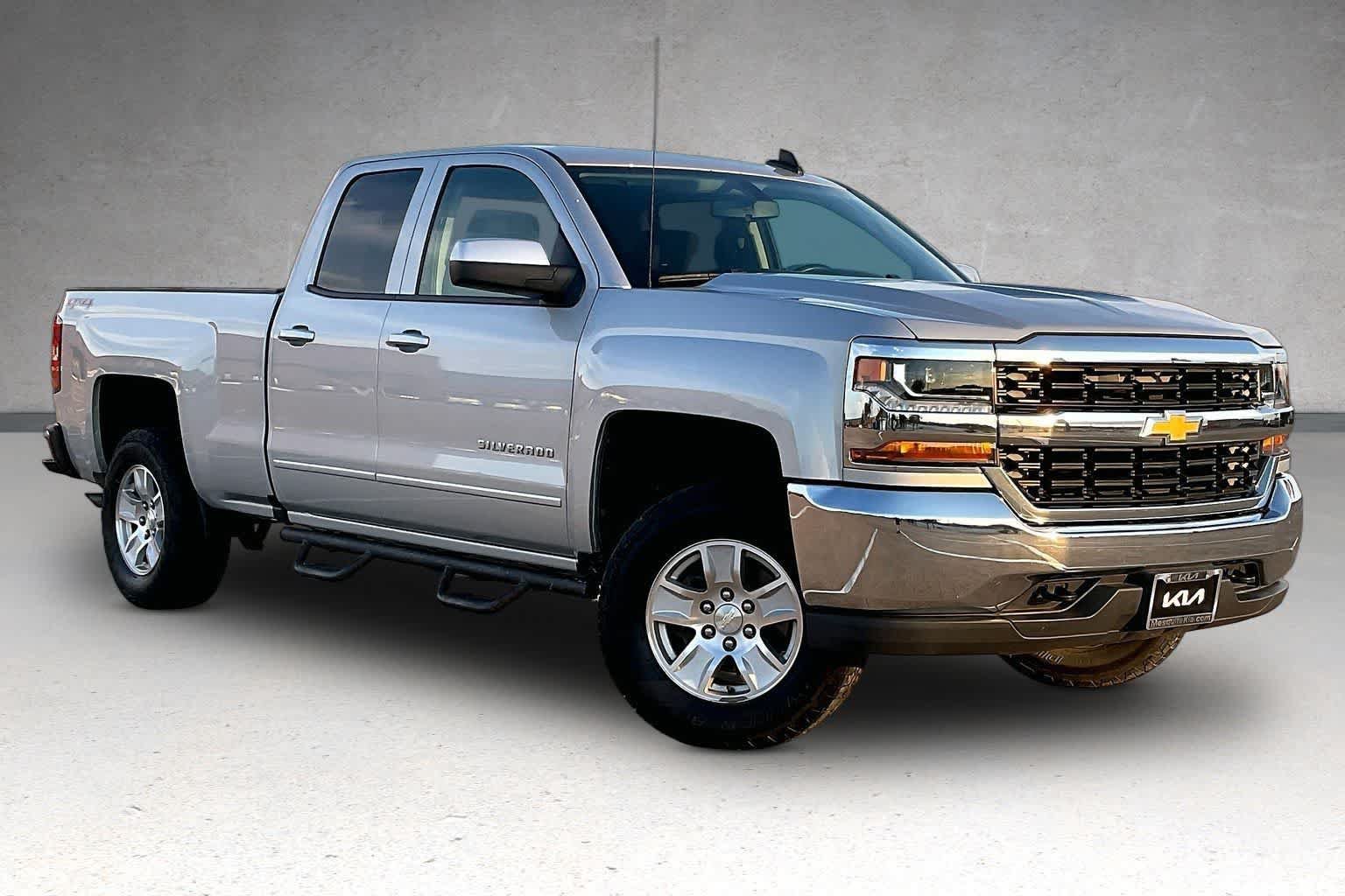 Used 2016 Chevrolet Silverado 1500 LT AWD/4WD image 20