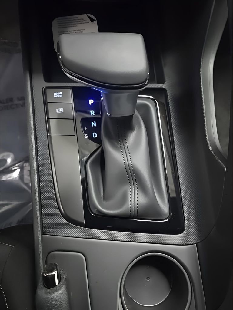 New 2026 Hyundai Elantra Sport image 27