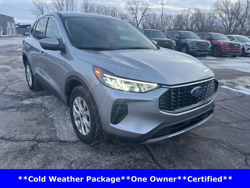 Used 2024 Ford Escape Active w/ Tech Pack #2 image 2