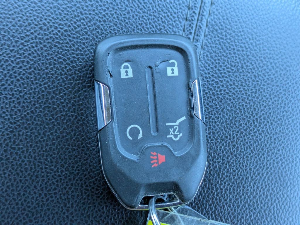 Used 2023 GMC Terrain SLT w/ Infotainment Package II image 28