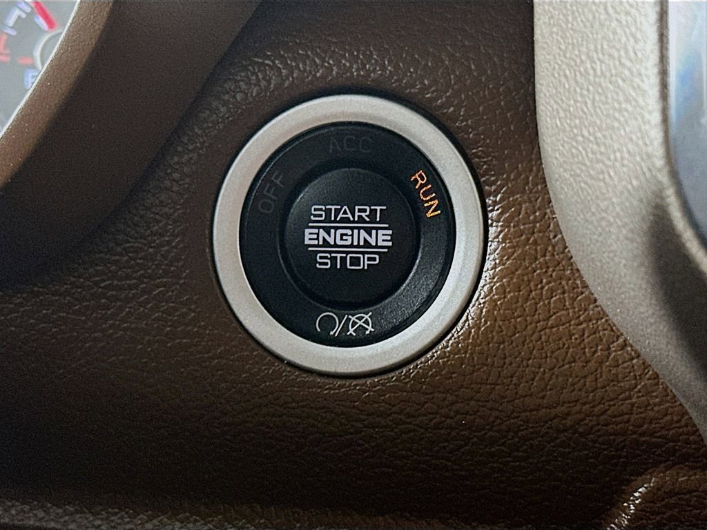 Used 2020 RAM 3500 Laramie image 27