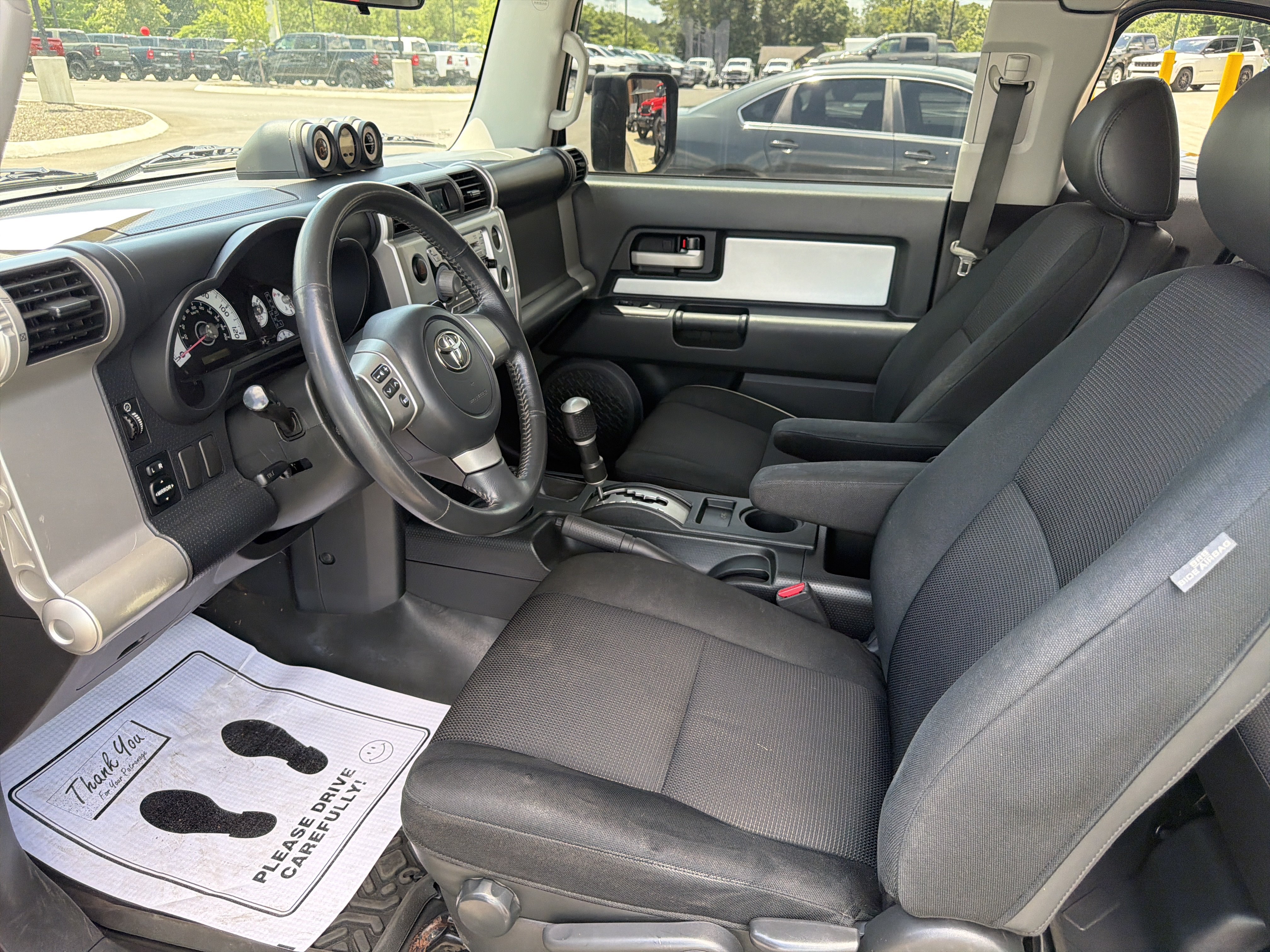Used 2007 Toyota FJ Cruiser 4WD image 39