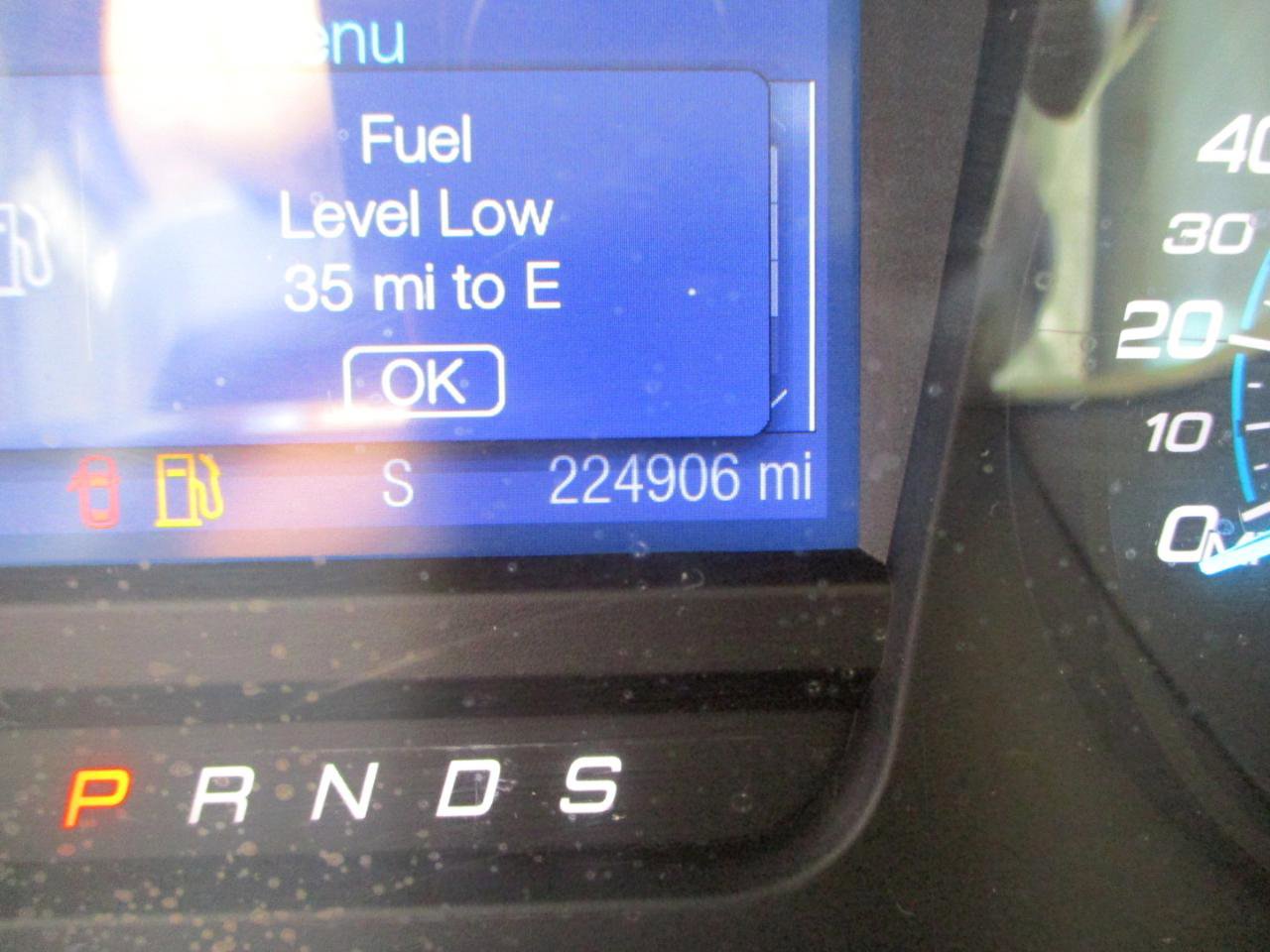 Used 2016 Ford Taurus SEL image 13