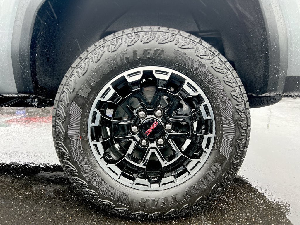New 2026 GMC Canyon AT4 AWD/4WD image 26