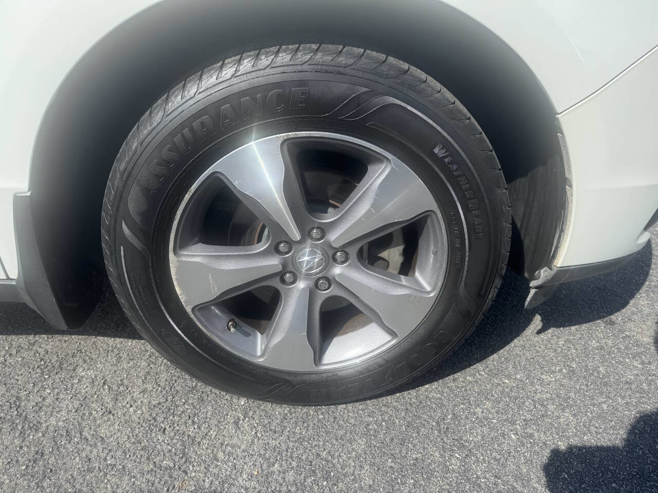 Used 2015 Acura MDX FWD image 27