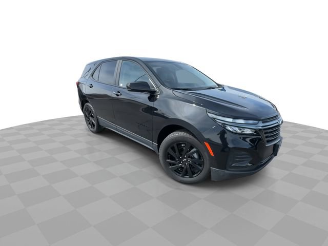 Certified 2024 Chevrolet Equinox LS w/ LS Convenience Package AWD/4WD image 2