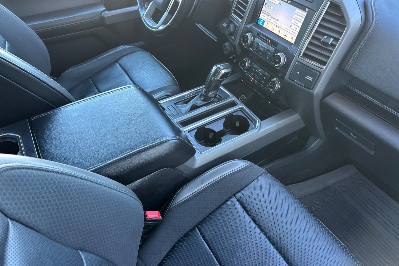 Used 2019 Ford F150 Raptor w/ Equipment Group 802A Luxury image 18