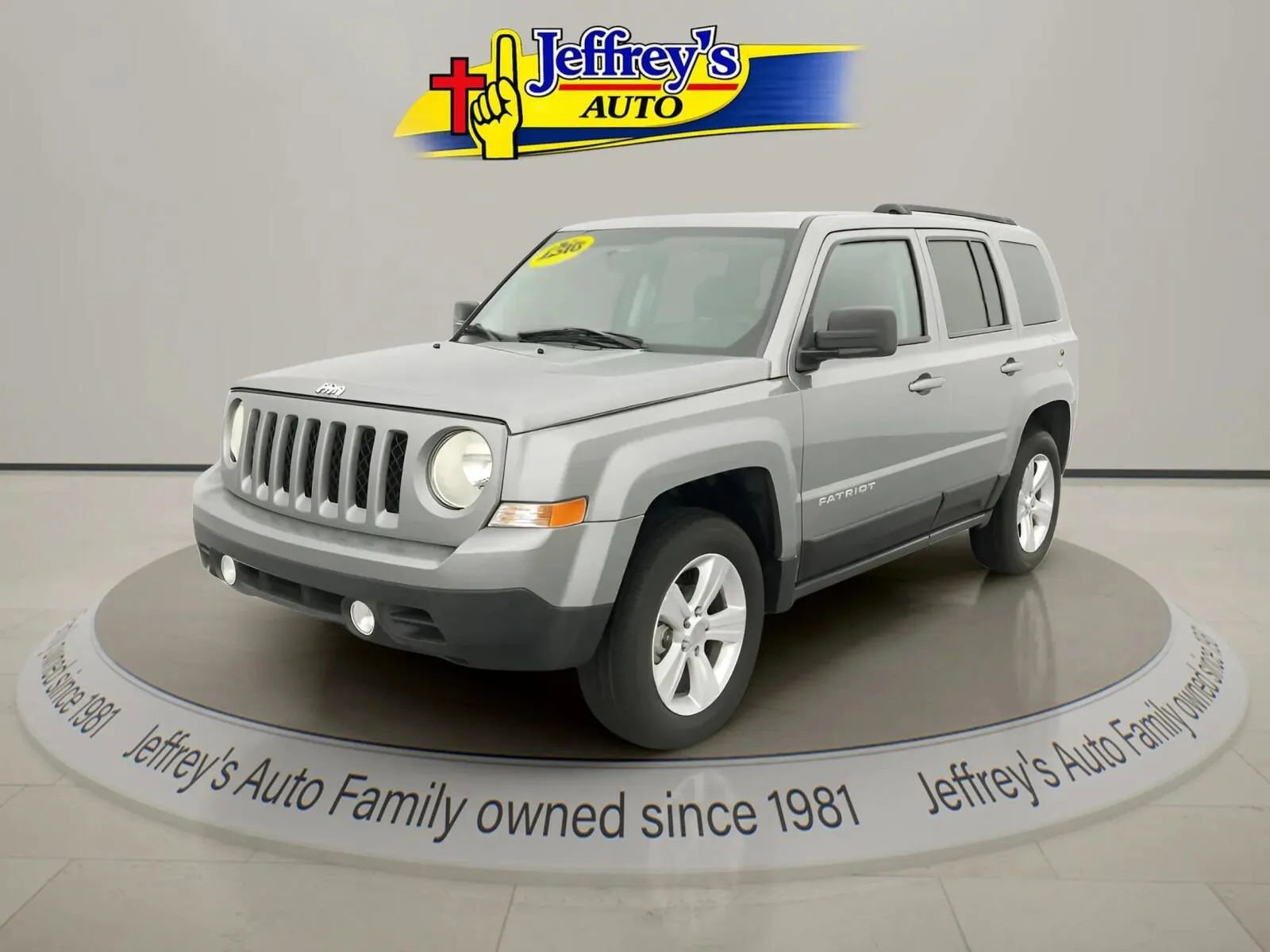 Used 2011 Jeep Patriot Latitude FWD image 1