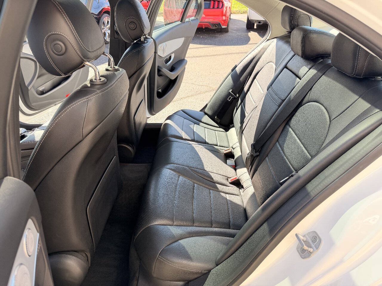 Used 2016 Mercedes-Benz C 300 4MATIC Sedan image 12