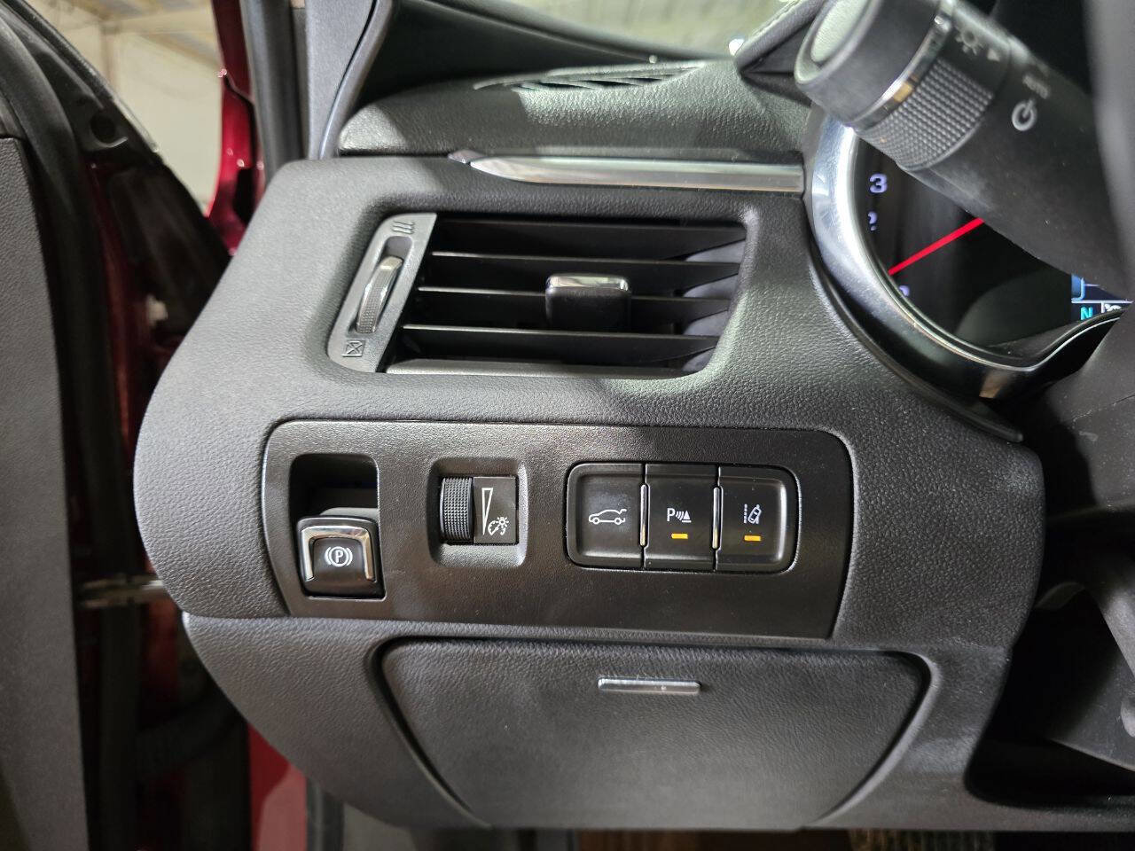 Used 2016 Chevrolet Impala LT w/ Leather Package image 36