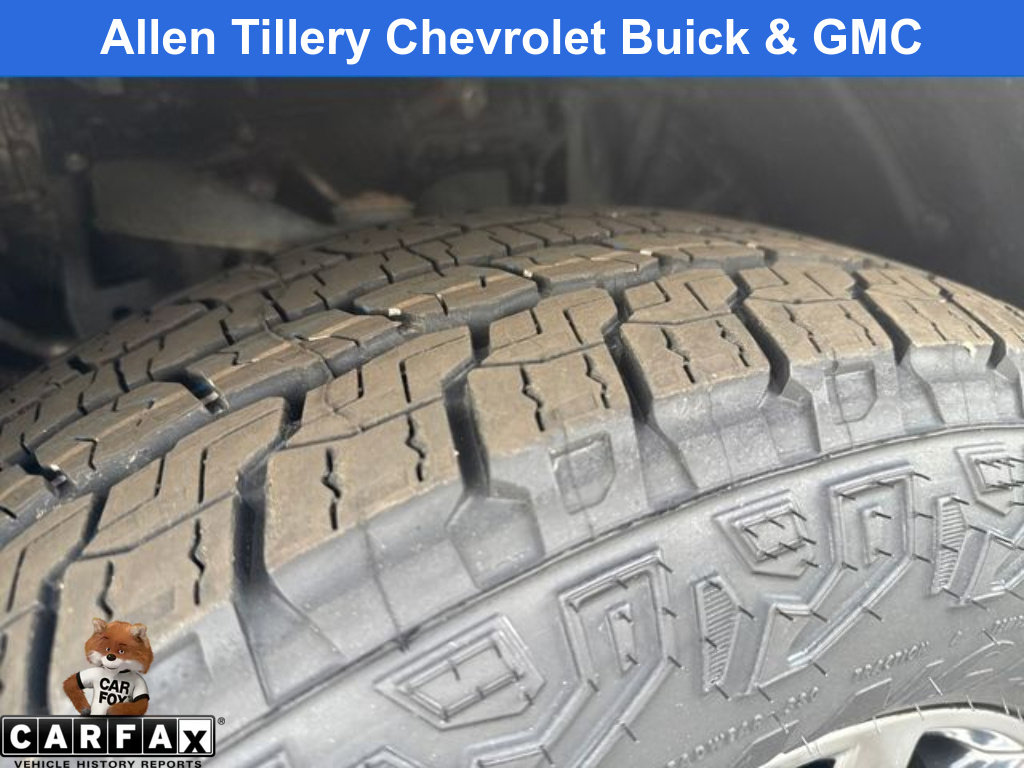 Used 2019 Nissan Armada Platinum w/ Captain's Chairs Package image 27