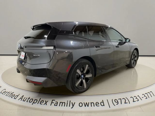 Used 2023 BMW iX xDrive50 AWD/4WD image 5