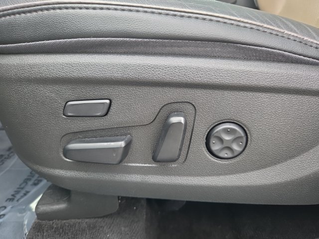 Used 2022 Hyundai Santa Fe Limited AWD/4WD image 11