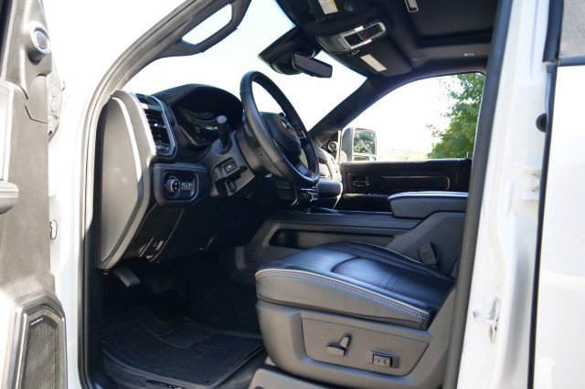 Used 2024 RAM 2500 Limited image 28