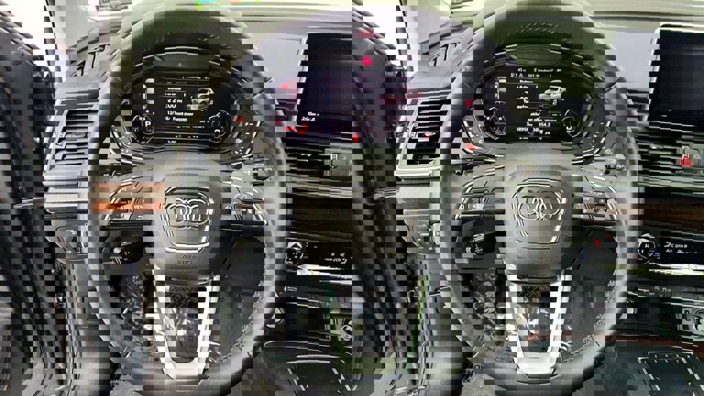 Used 2020 Audi Q5 2.0T Premium Plus w/ Premium Plus Package image 14