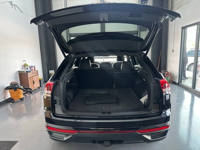 Certified 2022 Volkswagen Atlas Cross Sport SE image 22