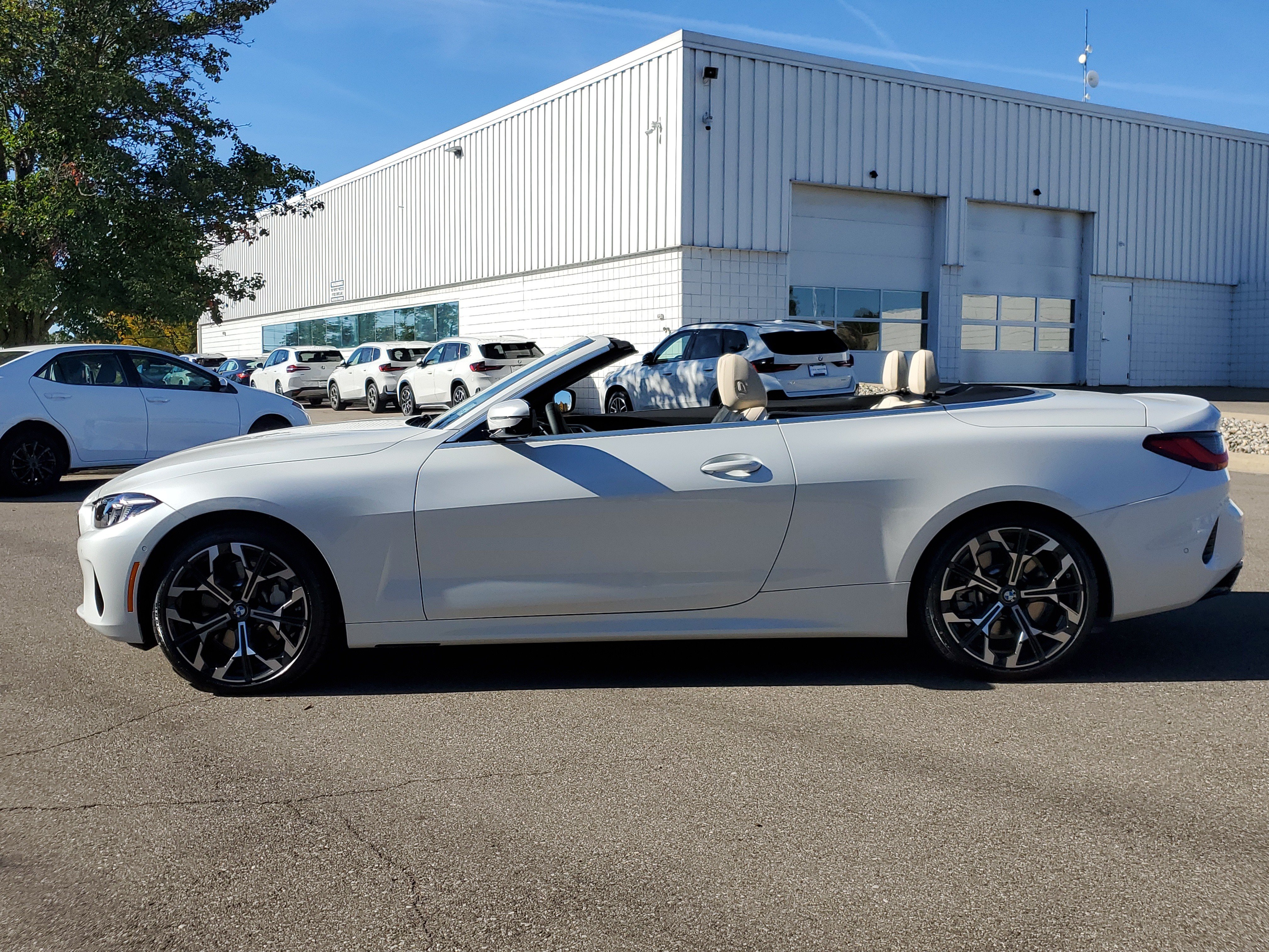 New 2027 BMW 430i xDrive Convertible w/ Premium Package AWD/4WD image 2