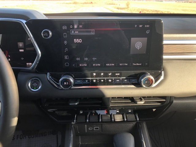 Used 2025 GMC Canyon Elevation w/ Convenience Package image 28