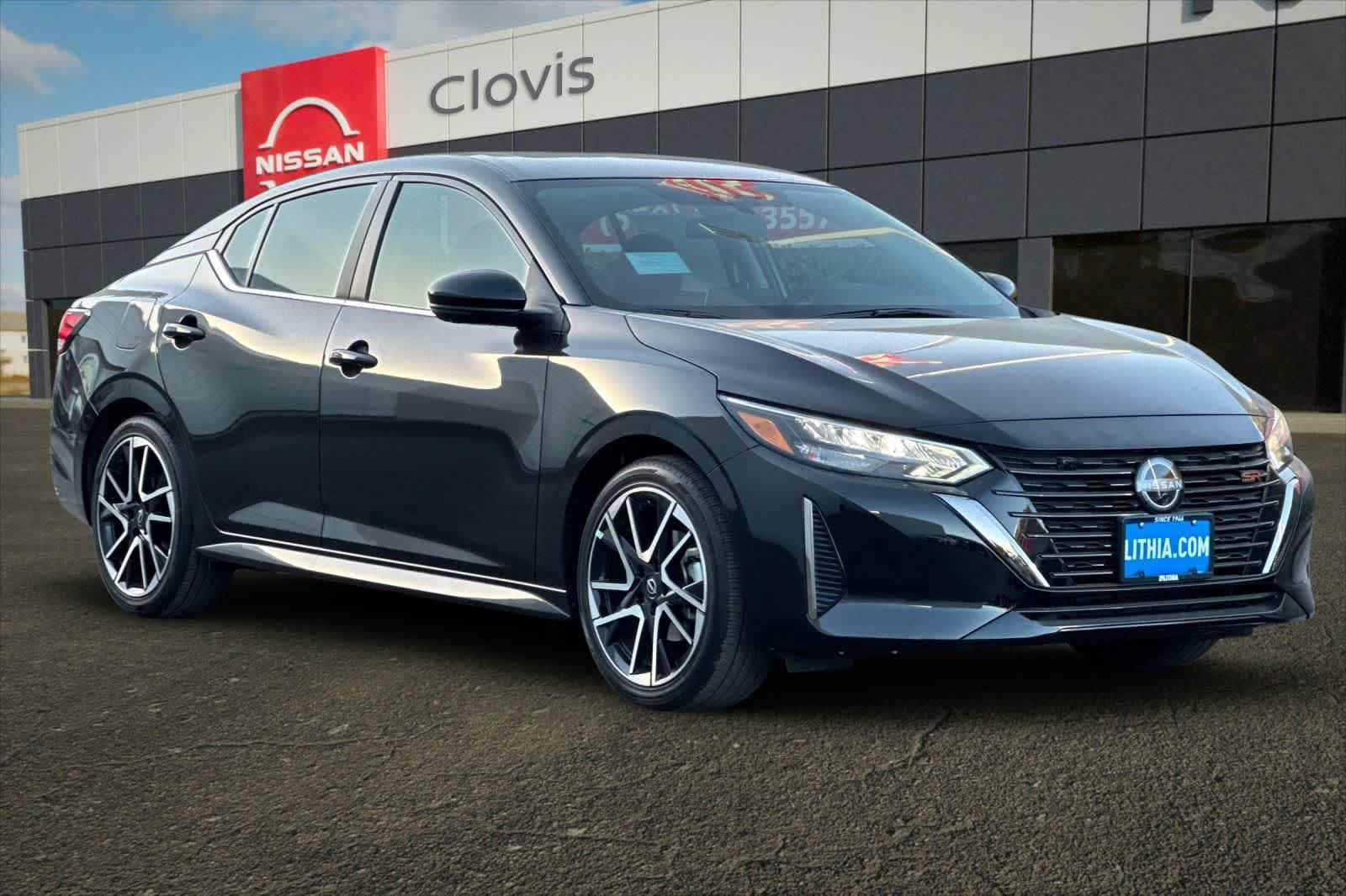 New 2025 Nissan Sentra SR w/ SR Premium Package image 10