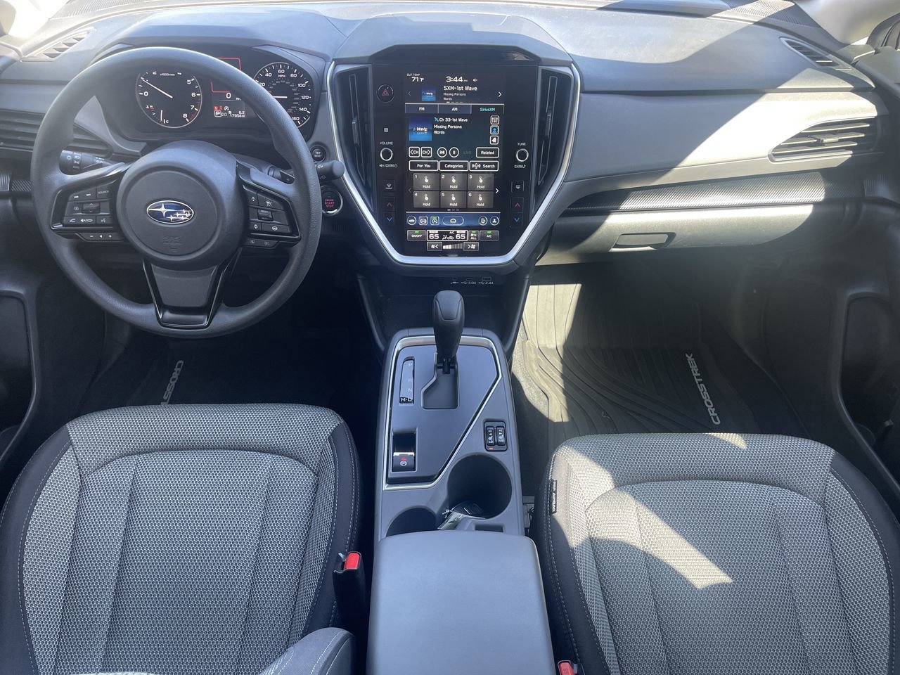 Used 2024 Subaru Crosstrek 2.0i Premium AWD/4WD image 14