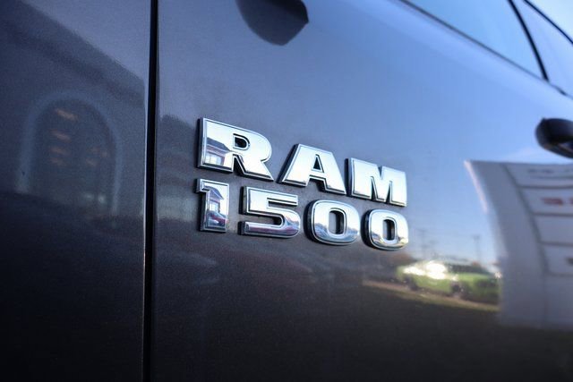 Used 2017 RAM 1500 Express image 6