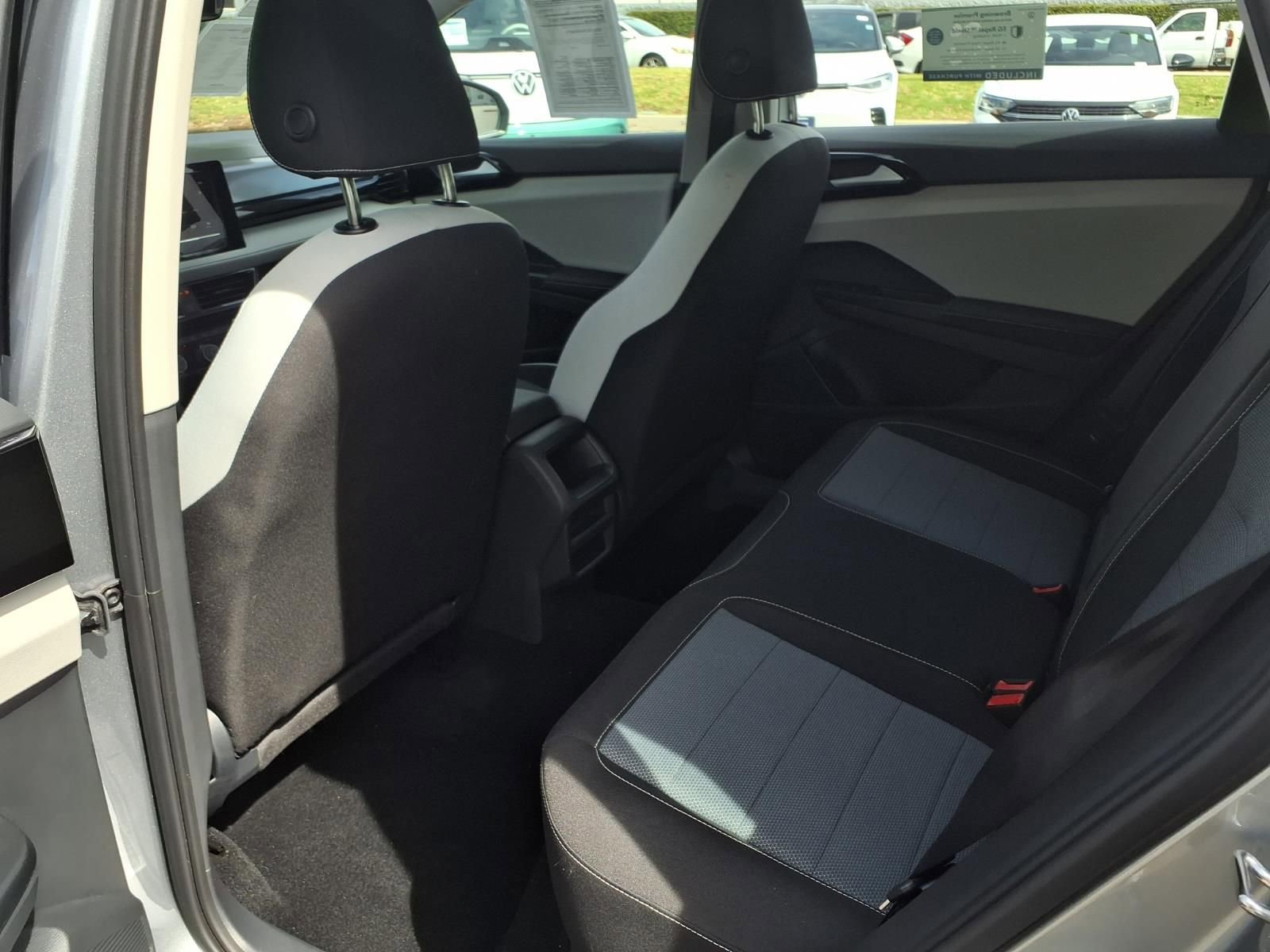 Certified 2025 Volkswagen Taos S FWD image 19