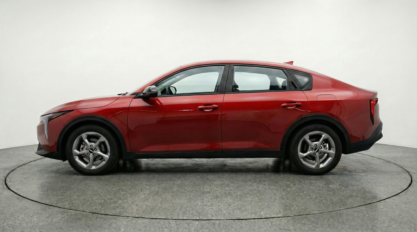 Used 2025 Kia K4 LXS image 5